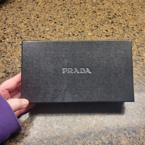 EUC PRADA Lux Zip Around Long Wallet in Peony - Picture 15 of 16